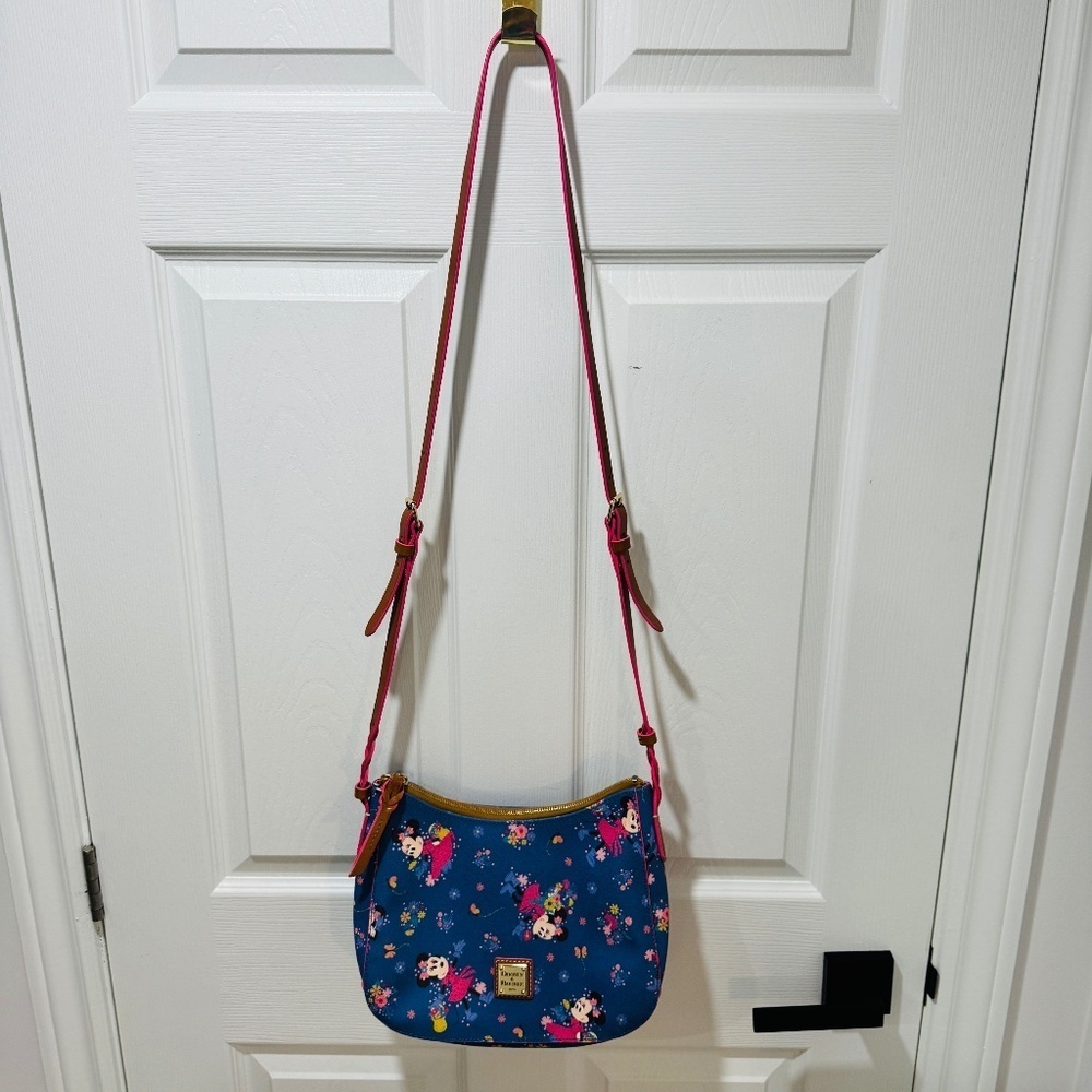 Dooney & Bourke - Epcot International Flower & Garden Festival Crossbody Bag - Picture 3 of 6